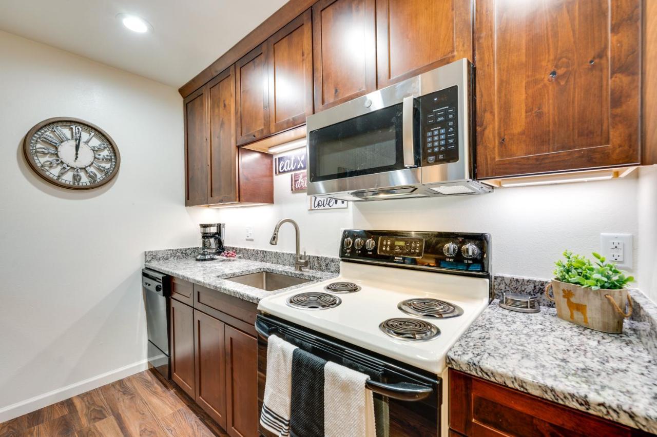 Estes Park Condo Rental Balcony With River Views! Eksteriør billede